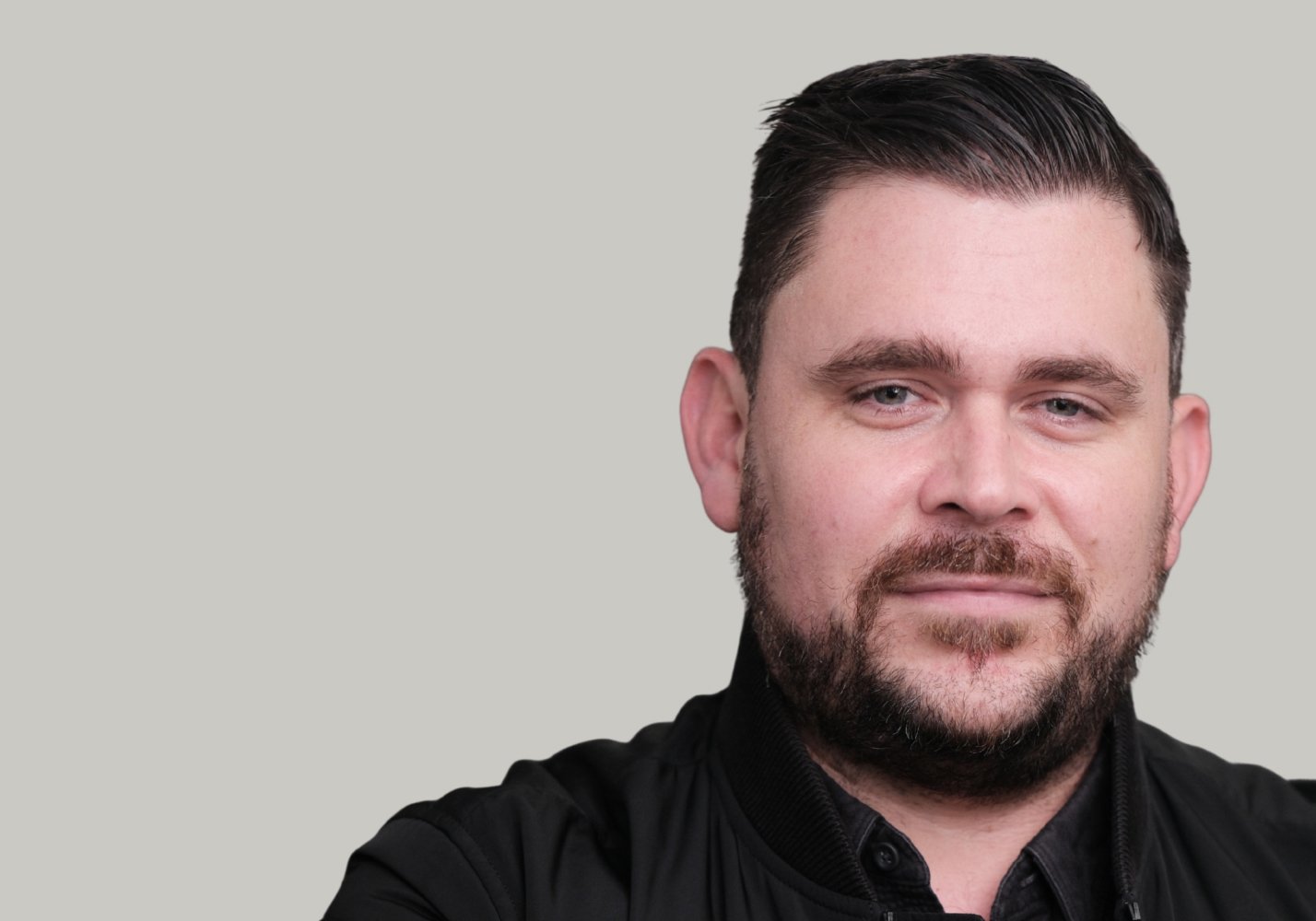 Instructor Feró Tobak