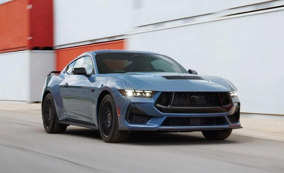 Ford Mustang (S650)